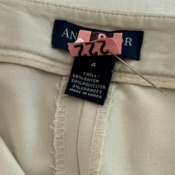Ann Taylor Stone colored lightweight pants / Size 4 / Classic/Timeless - Picture 7 of 7